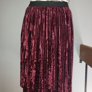 SOLD via Mercari. Accordion Pleated X-Large Skirt
